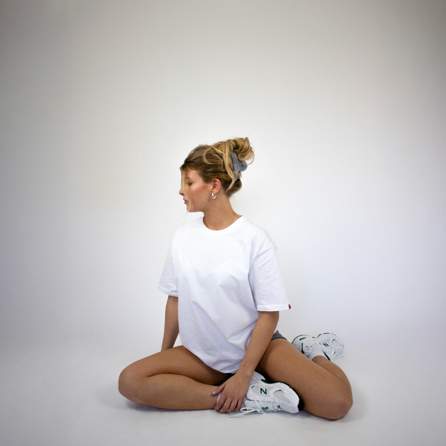 white oversized t-shirt – 240gsm cotton with grey graphic print